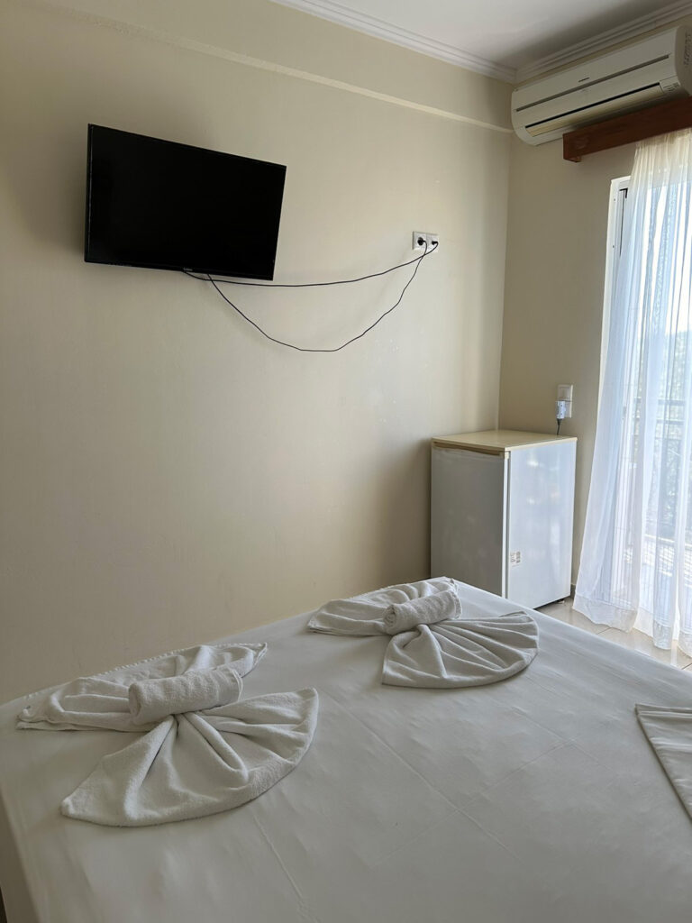 perigiali-beach-room1-3