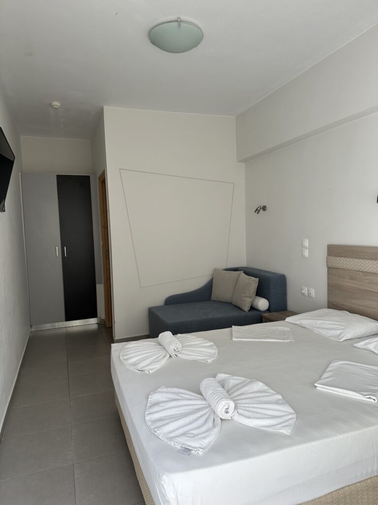 perigiali-beach-room2 (5)